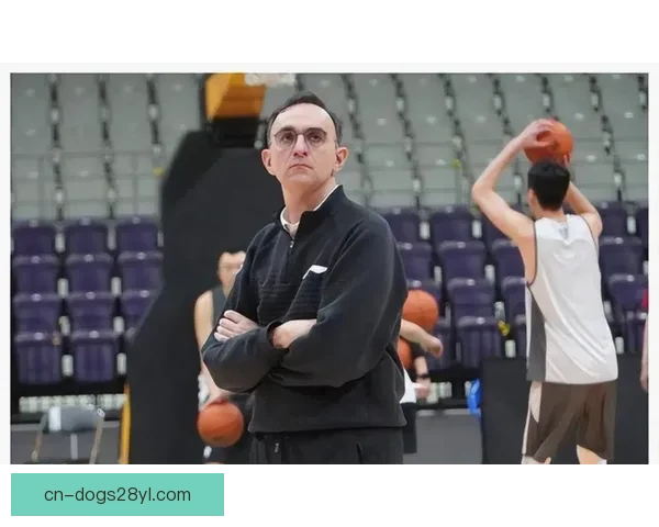 乌戈批评防守失误 威尔斯直指季后赛 乌戈批评防守失误 威尔斯直指季后赛